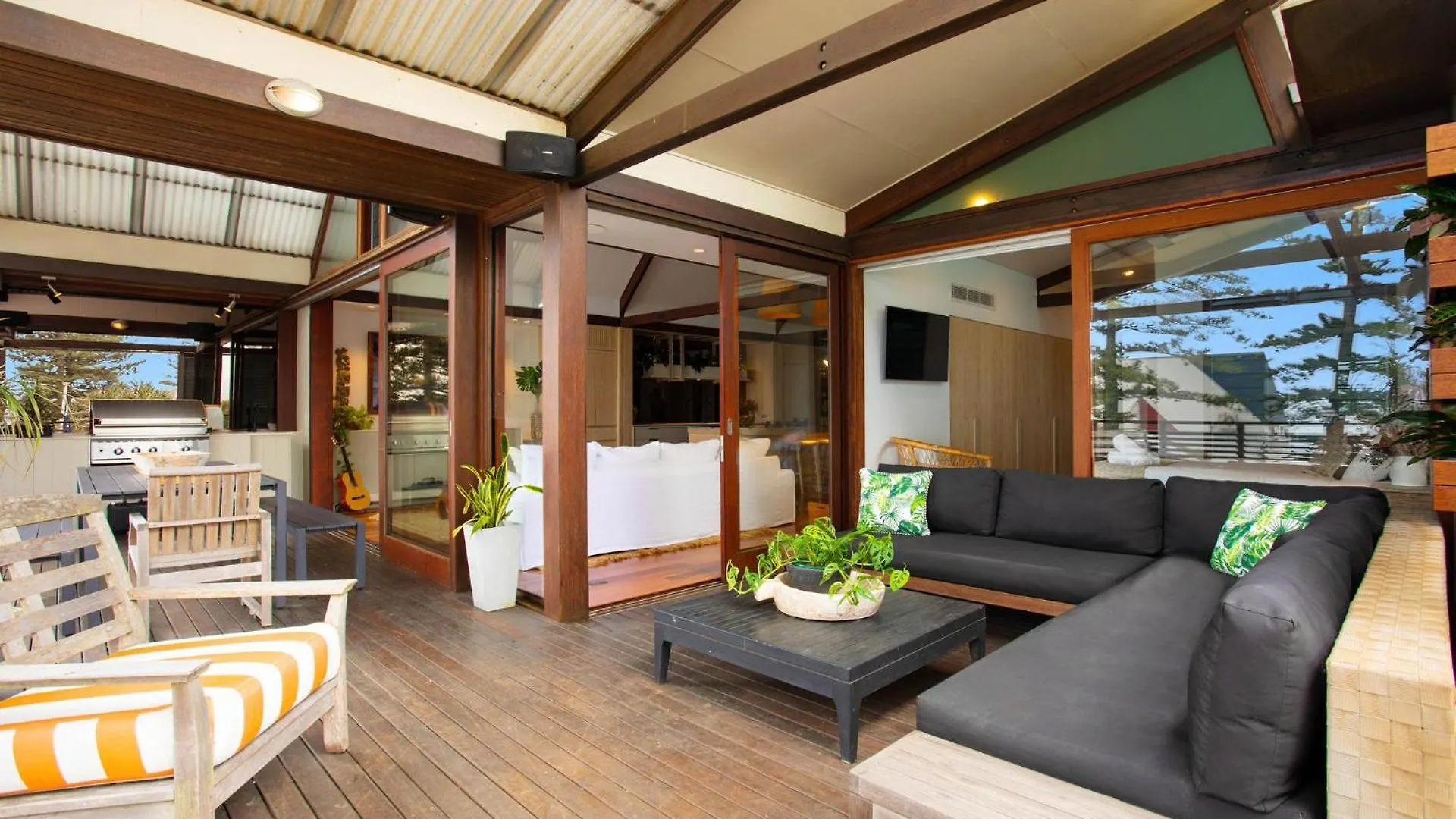 Luxury On The Bay - 2 X 3 Bedroom Apartments Byron Bay Austrália