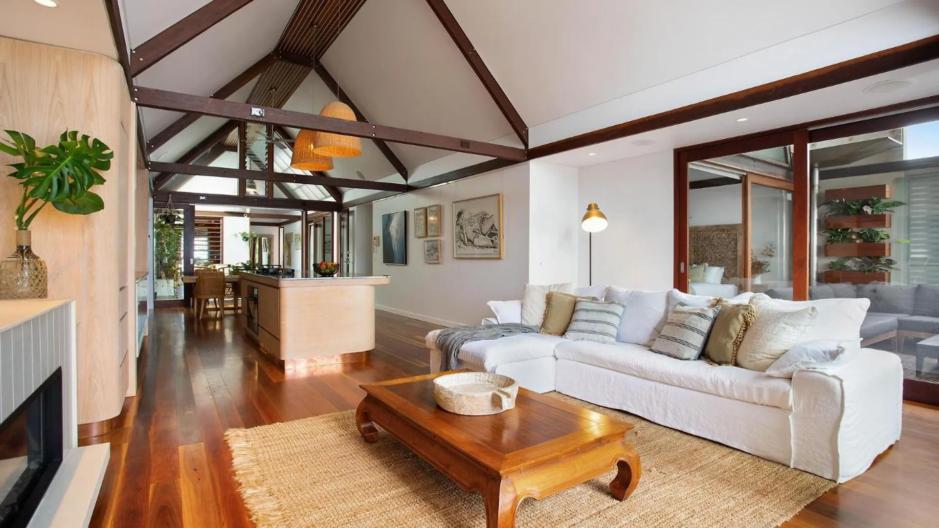 Luxury On The Bay - 2 X 3 Bedroom Apartments Byron Bay 0*,  Austrália