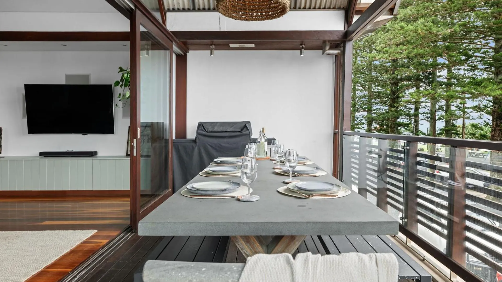 Luxury On The Bay - 2 X 3 Bedroom Apartments Byron Bay 0*,  Austrália